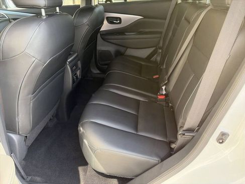Certified 2024 Nissan Murano SV image 29