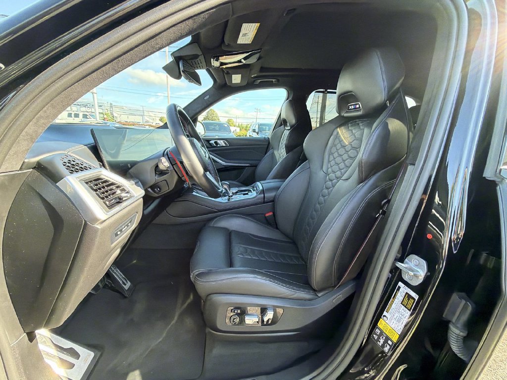 Used 2024 BMW X5 M Competition w/ Executive Package AWD/4WD image 19