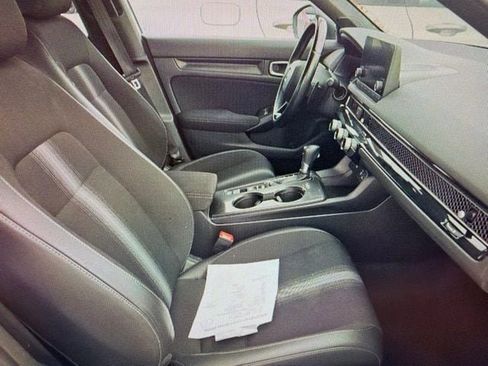 Used 2023 Honda Civic Sport image 9