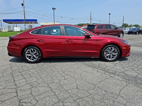 Used 2023 Hyundai Sonata SEL FWD image 7