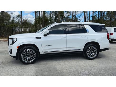 Certified 2023 GMC Yukon Denali Ultimate image 5