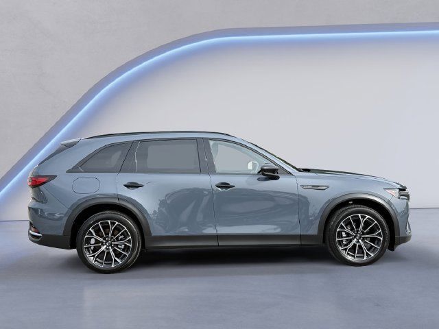 Certified 2025 MAZDA CX-70 Plug-In Hybrid w/ Premium Plus AWD/4WD image 4