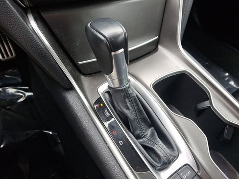 Used 2022 Honda Accord Sport image 14