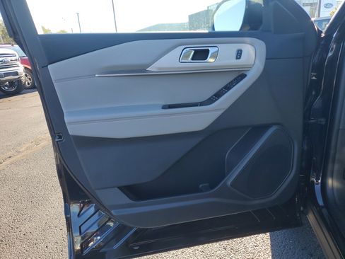 New 2026 Ford Explorer Active image 15