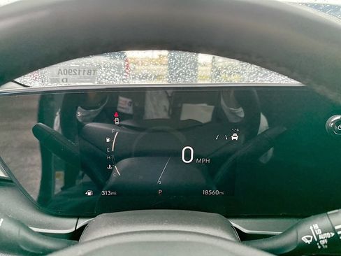 Used 2025 Buick Envista Sport Touring w/ Convenience I Package FWD image 15
