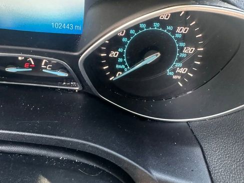 Used 2016 Ford Escape SE w/ Equipment Group 201A image 14