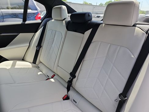 New 2026 BMW 530i xDrive w/ M Sport Package AWD/4WD image 16