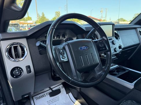 Used 2015 Ford F250 Lariat w/ Lariat Ultimate Package AWD/4WD image 17