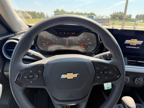 New 2026 Chevrolet Trax LS w/ LS Convenience Package image 13