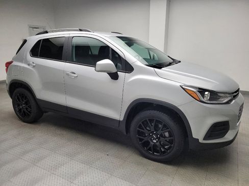 Used 2022 Chevrolet Trax LT w/ Sport Edition AWD/4WD image 11