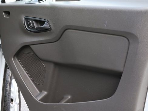 Used 2022 Ford Transit 350 XLT RWD image 21