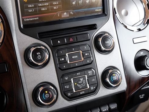 Used 2015 Ford F350 Lariat w/ Lariat Ultimate Package image 22