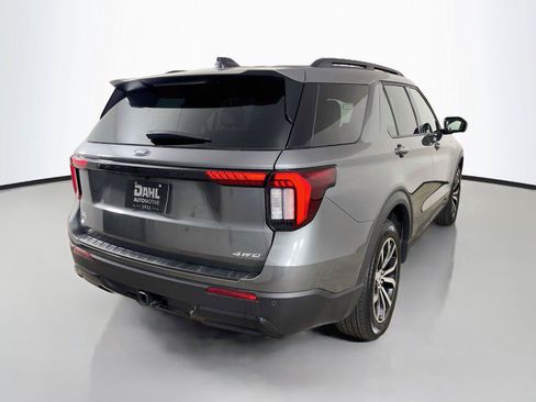 Used 2026 Ford Explorer ST-Line AWD/4WD image 13