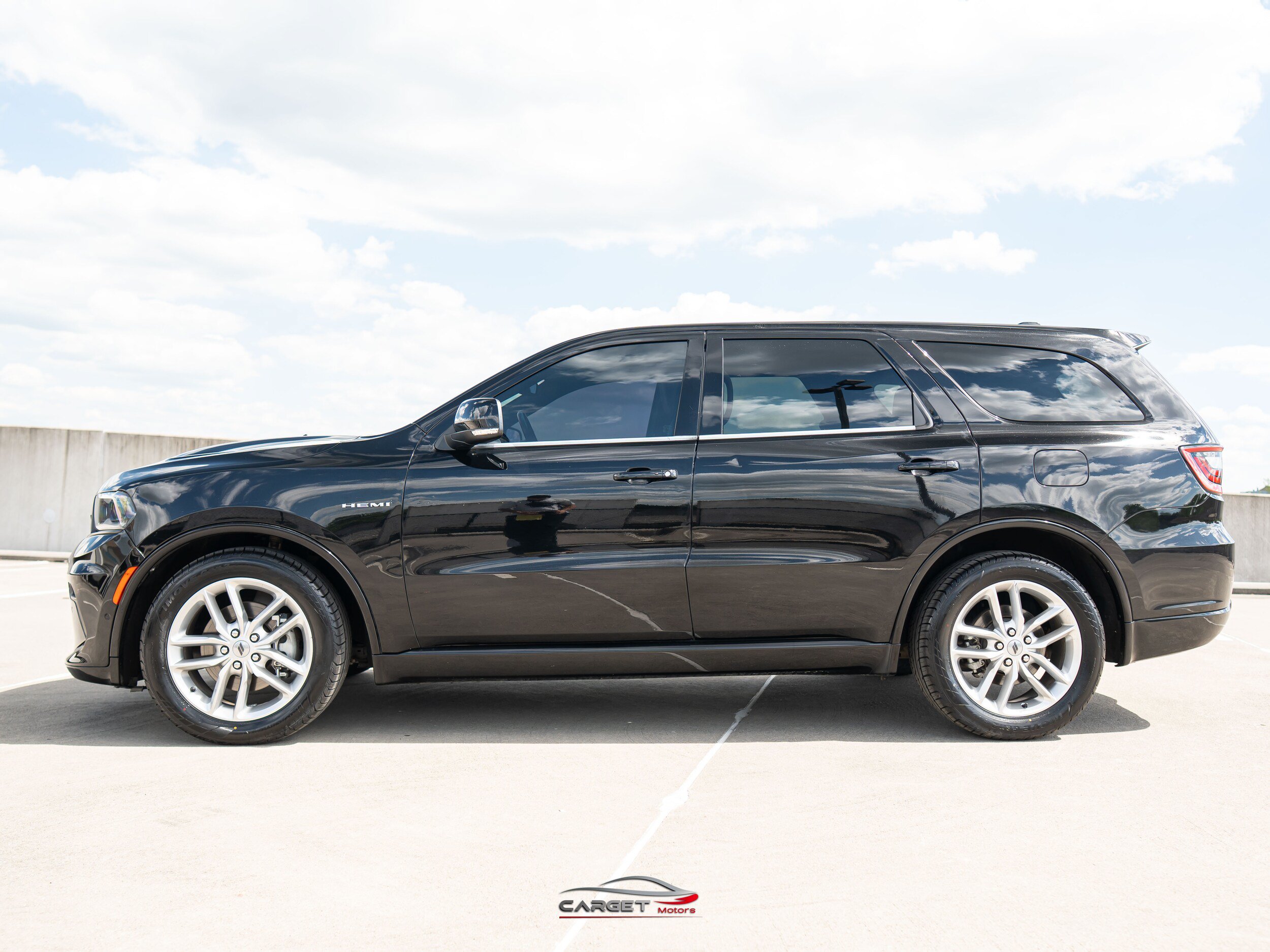 Used 2022 Dodge Durango R/T w/ Trailer Tow Group IV AWD/4WD image 4