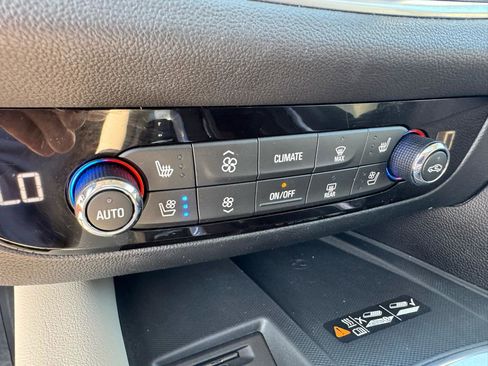 Used 2023 Buick Enclave Avenir w/ Avenir Technology Package FWD image 30