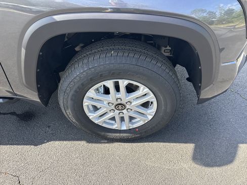 New 2026 Toyota Tundra SR5 AWD/4WD image 10