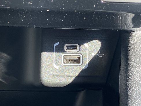 New 2026 Jeep Compass Latitude image 26