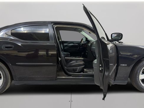 Used 2009 Dodge Charger R/T RWD image 33