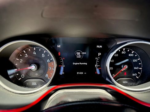 Used 2019 Jeep Compass Trailhawk w/ Cold Weather Group AWD/4WD image 58