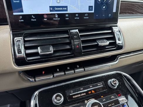 Used 2022 Lincoln Navigator L Reserve image 46