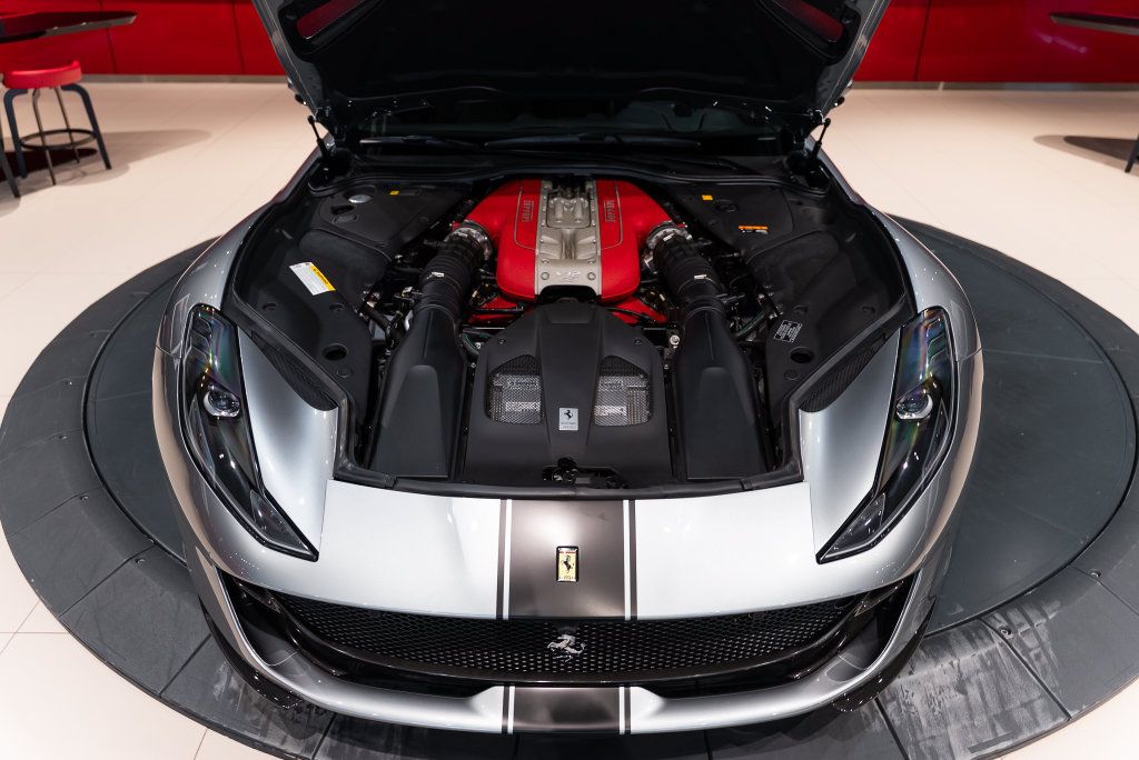 Used 2020 Ferrari 812 Superfast RWD image 20