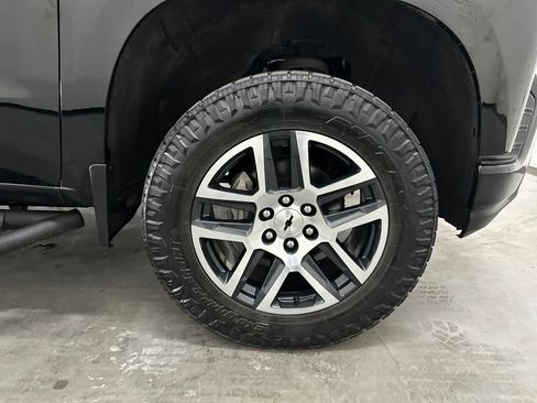 Used 2020 Chevrolet Silverado 1500 LT Trail Boss AWD/4WD image 55