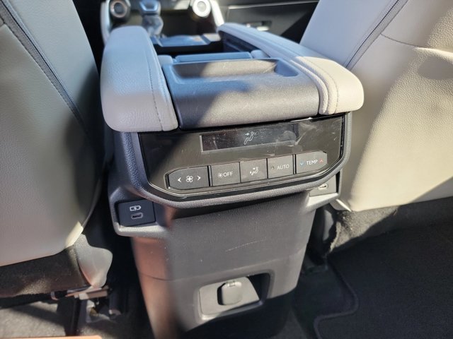 Used 2026 Toyota Grand Highlander AWD image 19