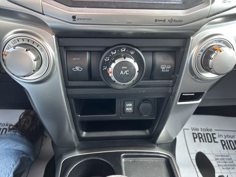Used 2017 Toyota 4Runner SR5 image 22