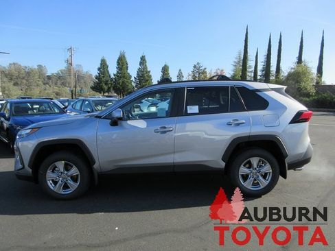 New 2025 Toyota RAV4 XLE image 6