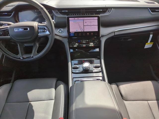 New 2025 Jeep Grand Cherokee Overland w/ Adv Protech Group III AWD/4WD image 15