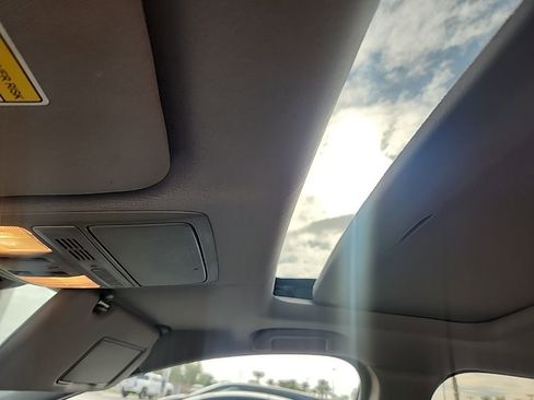 Used 2021 Honda CR-V EX-L image 12