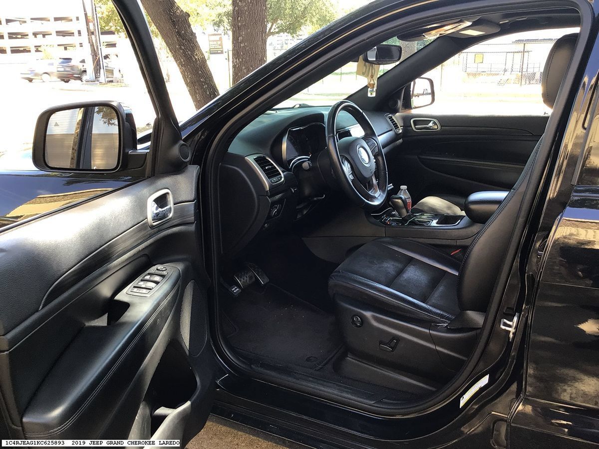 Used 2019 Jeep Grand Cherokee Altitude RWD image 8