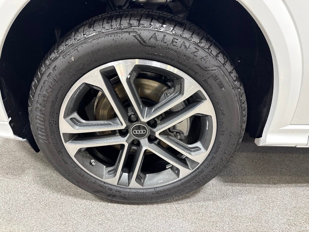 New 2026 Audi Q5 Premium AWD/4WD image 10