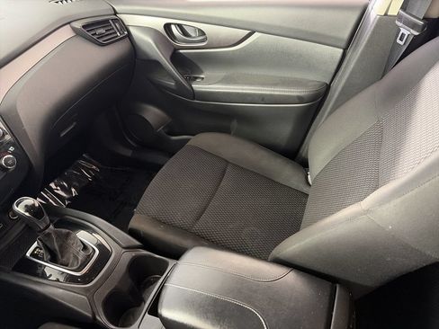 Used 2022 Nissan Rogue Sport S FWD image 21