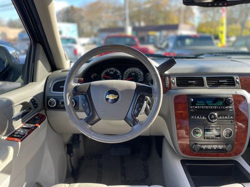 Used 2011 Chevrolet Silverado 2500 LTZ w/ LTZ Plus Package image 12