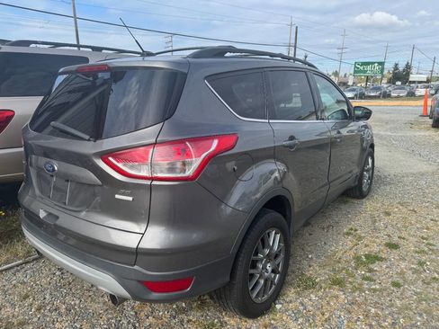 Used 2013 Ford Escape SE image 2