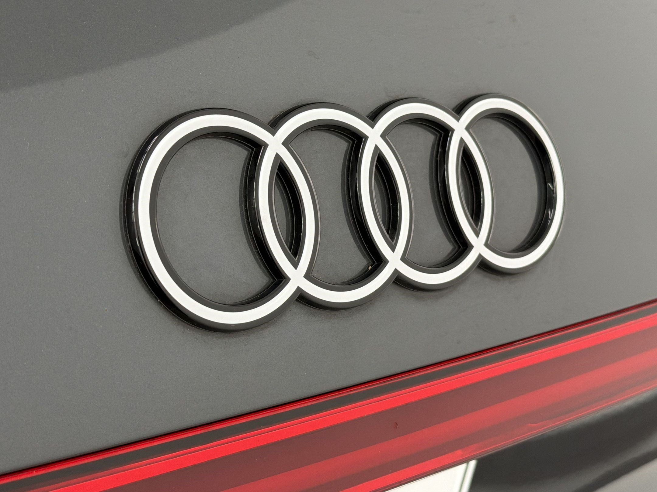 Certified 2025 Audi Q5 Premium w/ Convenience Package AWD/4WD image 35