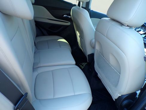 Used 2019 Buick Encore Essence w/ Experience Buick Package AWD/4WD image 16