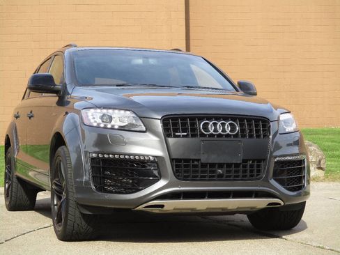 Used 2015 Audi Q7 3.0T S line Prestige w/ Sport Edition AWD/4WD image 66