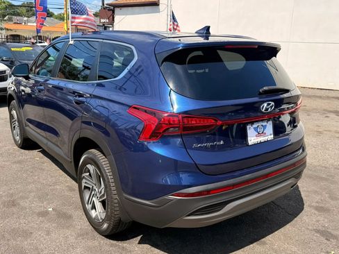 Used 2023 Hyundai Santa Fe SE w/ Cargo Package AWD/4WD image 5