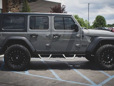 Used 2019 Jeep Wrangler Unlimited Sport AWD/4WD image 20