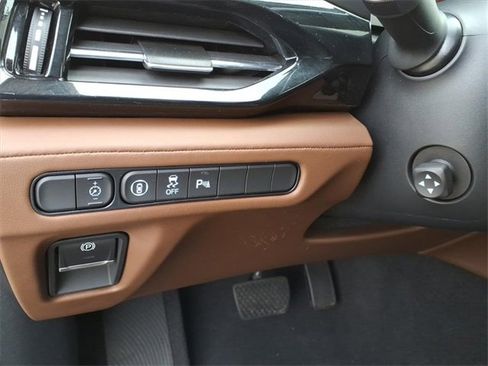 Used 2023 Acura MDX SH-AWD w/ Technology Package image 19