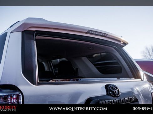 Used 2023 Toyota 4Runner TRD Off-Road image 47