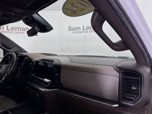 Used 2024 Chevrolet Silverado 2500 LTZ w/ LTZ Convenience Package image 33