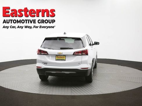 Used 2022 Chevrolet Equinox LT FWD image 37