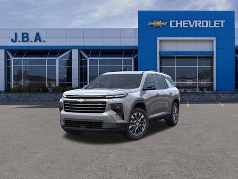 New 2026 Chevrolet Traverse LT w/ Sun and Wheel Package image 9