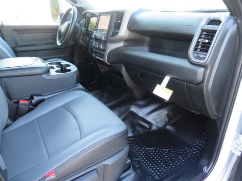 New 2022 RAM 3500 Tradesman w/ Chrome Appearance Group image 53