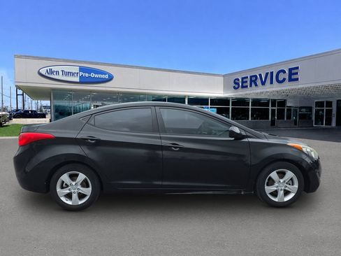 Used 2013 Hyundai Elantra GLS FWD image 9