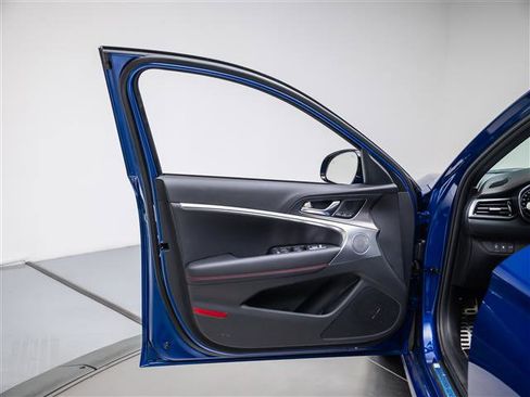 New 2026 Genesis G70 3.3T Sport Prestige image 29