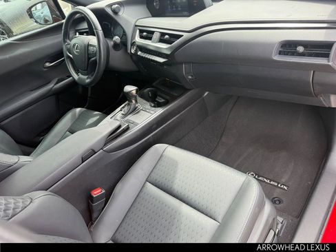 Used 2021 Lexus UX 200 w/ Accessory Package (Z1) FWD image 28
